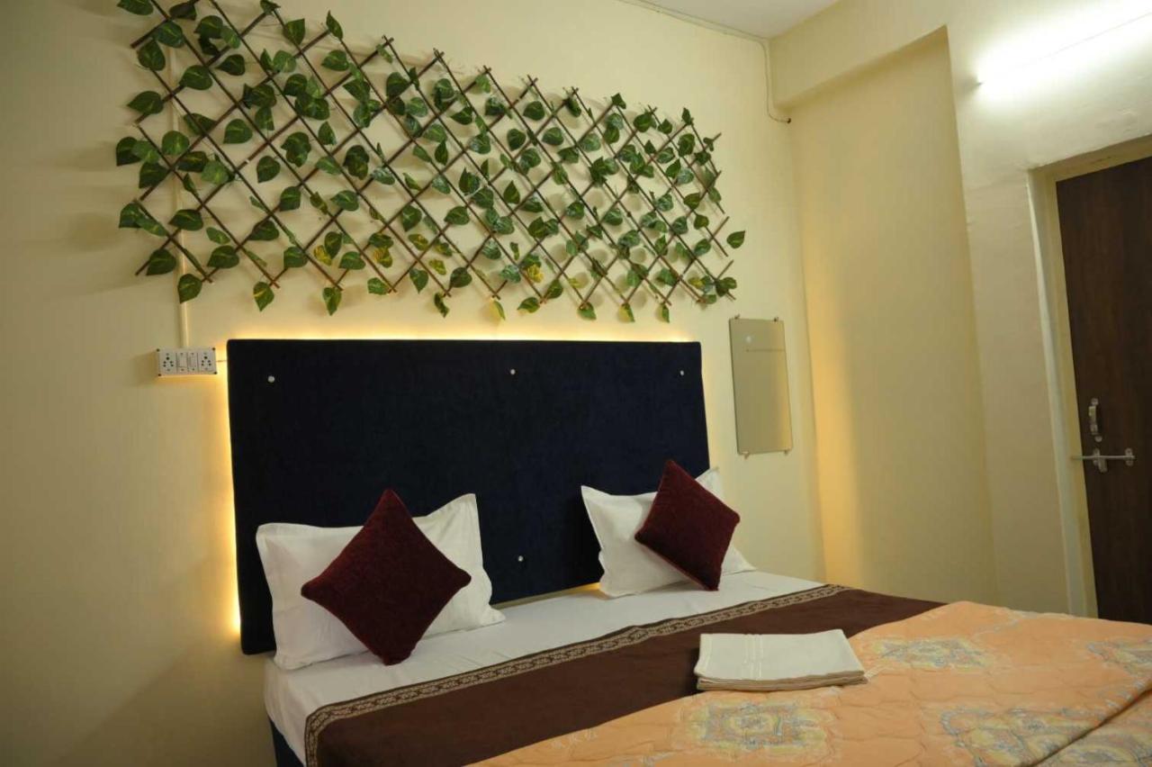 Hotel O Pop Hotel Blue Star Bhilai Екстериор снимка