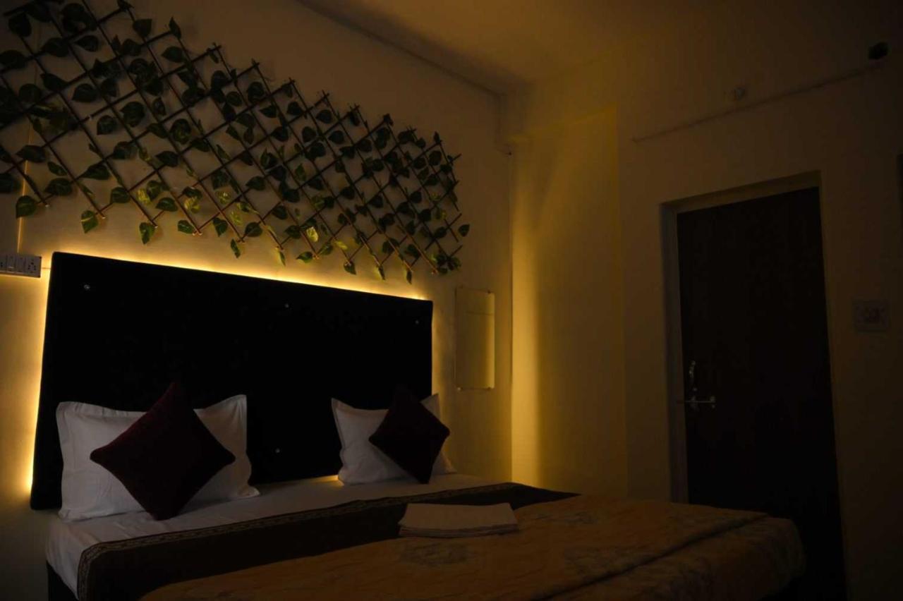 Hotel O Pop Hotel Blue Star Bhilai Екстериор снимка